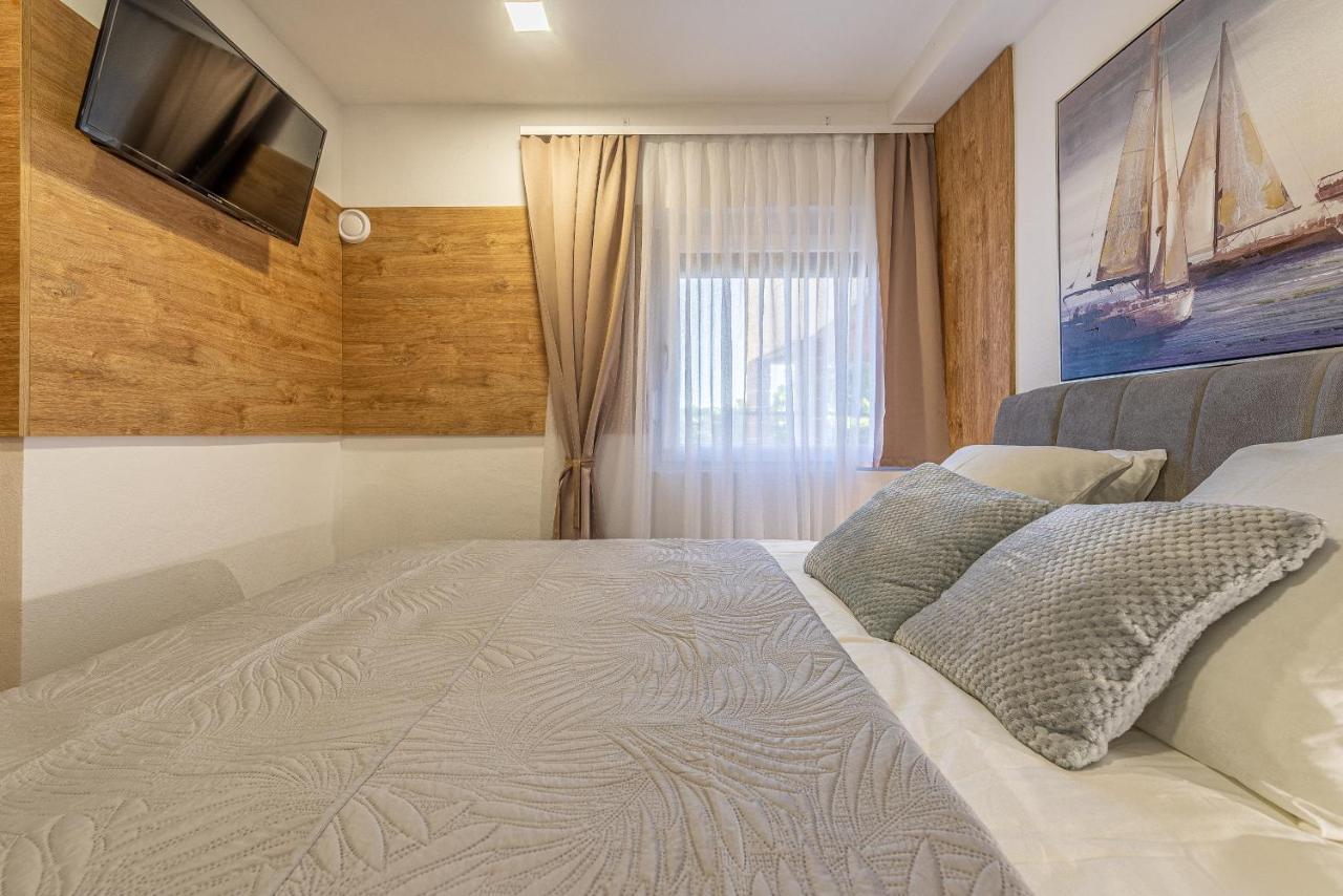 Villa Zora, Starigrad Paklenica, Seline Eksteriør billede